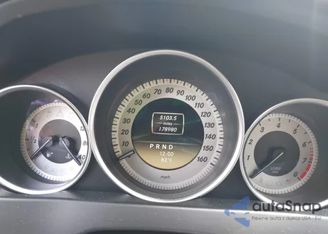 2012 Mercedes-Benz C 250 Luxury/Sport z USA, uszkodzony, nr VIN WDDGF4HB7CR202785